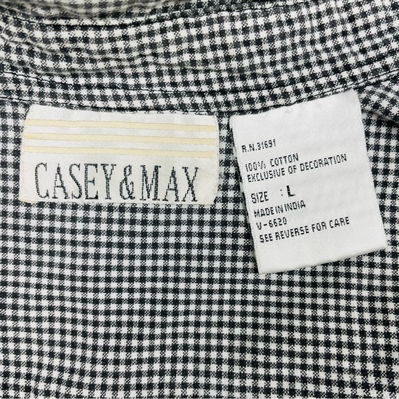 Casey And Max Women's Large Plaid Embroidered Floral Button Up Top Long Sleeve - Picture 7 of 9